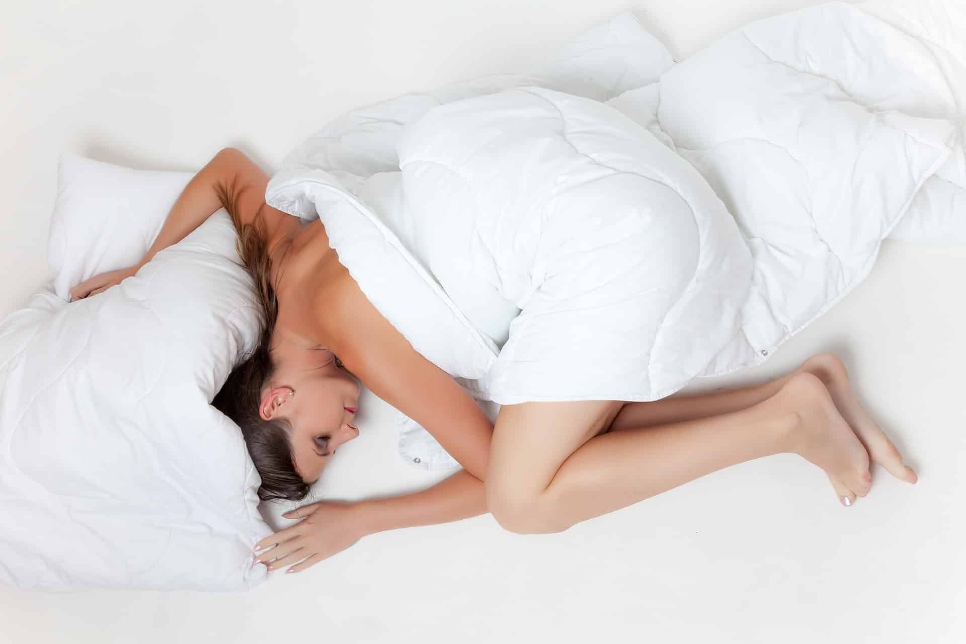 How-to-Sleep-Better-We-Compare-CBD-Valerian-and-Melatonin